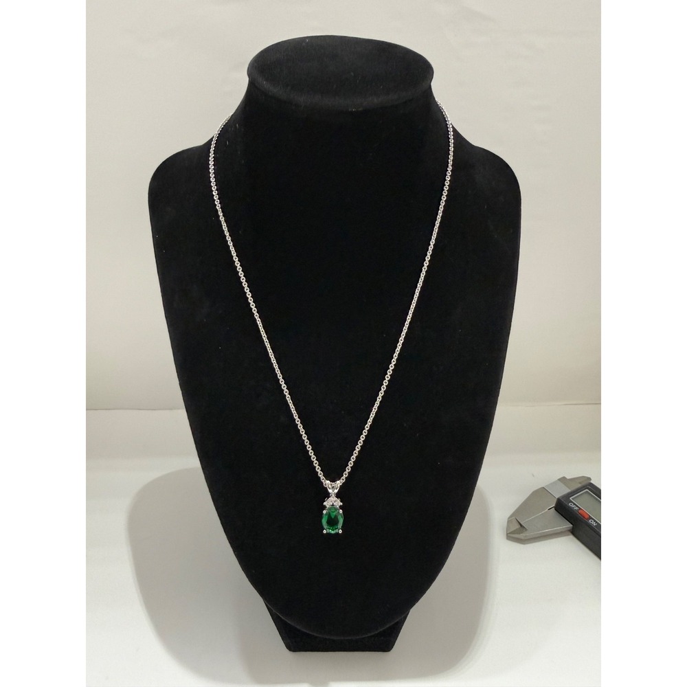 green oval gemstone necklace 18inch